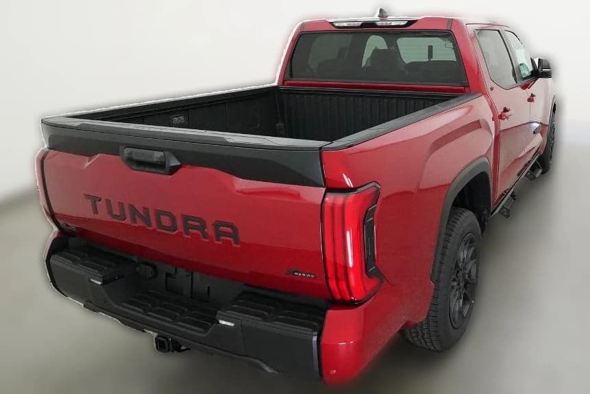 Toyota Tundra 4WD SR5 CrewMax 5.5' Bed (Natl) 2026 — side view