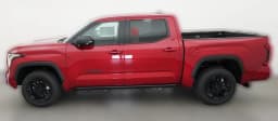 Toyota Tundra 4WD SR5 CrewMax 5.5' Bed (Natl) 2026 — side view