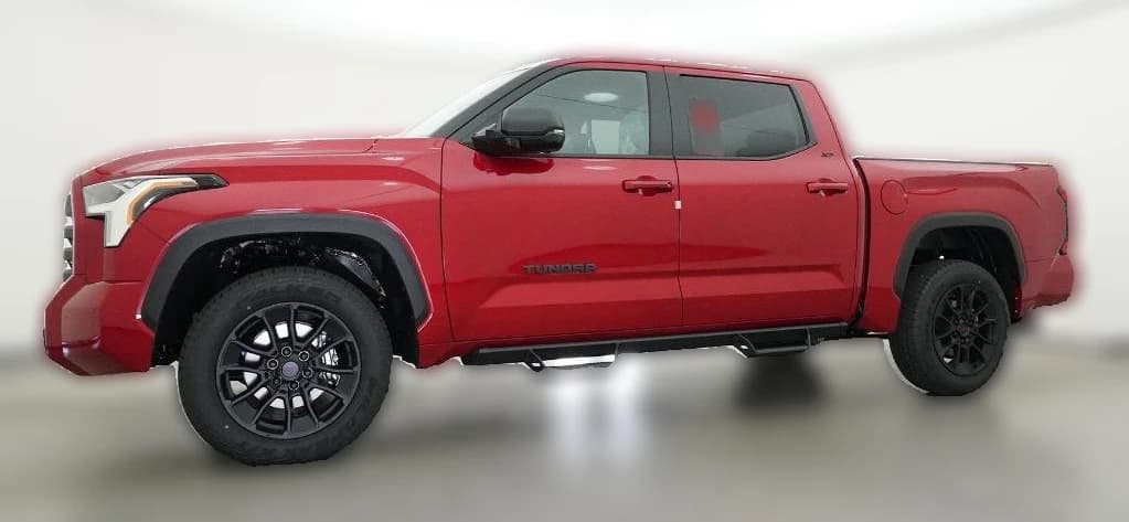 Toyota Tundra 4WD SR5 CrewMax 5.5' Bed (Natl) 2026 — side view