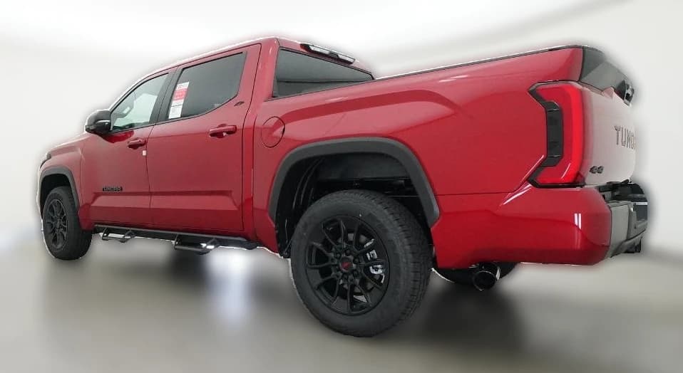 Toyota Tundra 4WD SR5 CrewMax 5.5' Bed (Natl) 2026 — side view
