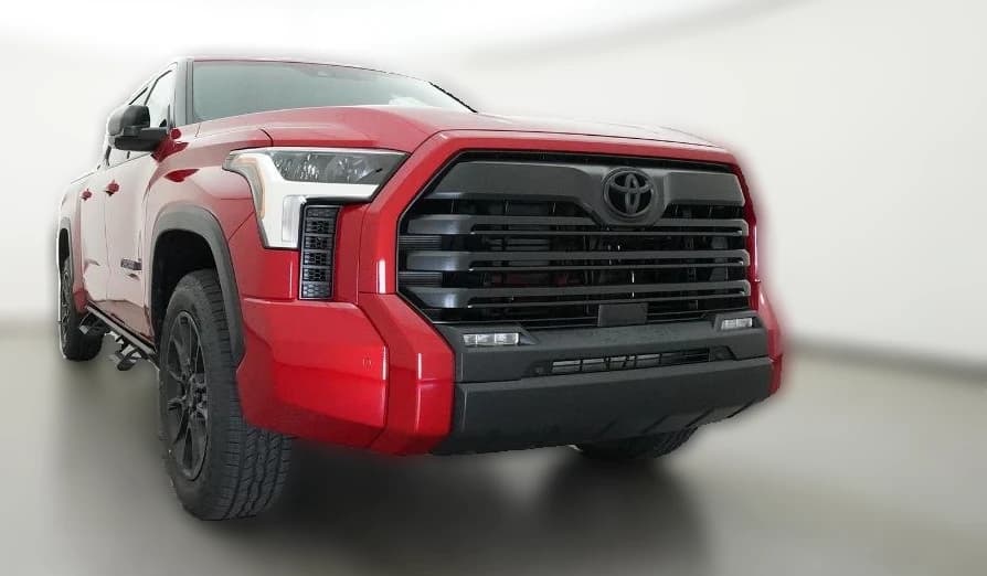 Toyota Tundra 4WD SR5 CrewMax 5.5' Bed (Natl) 2026 — side view