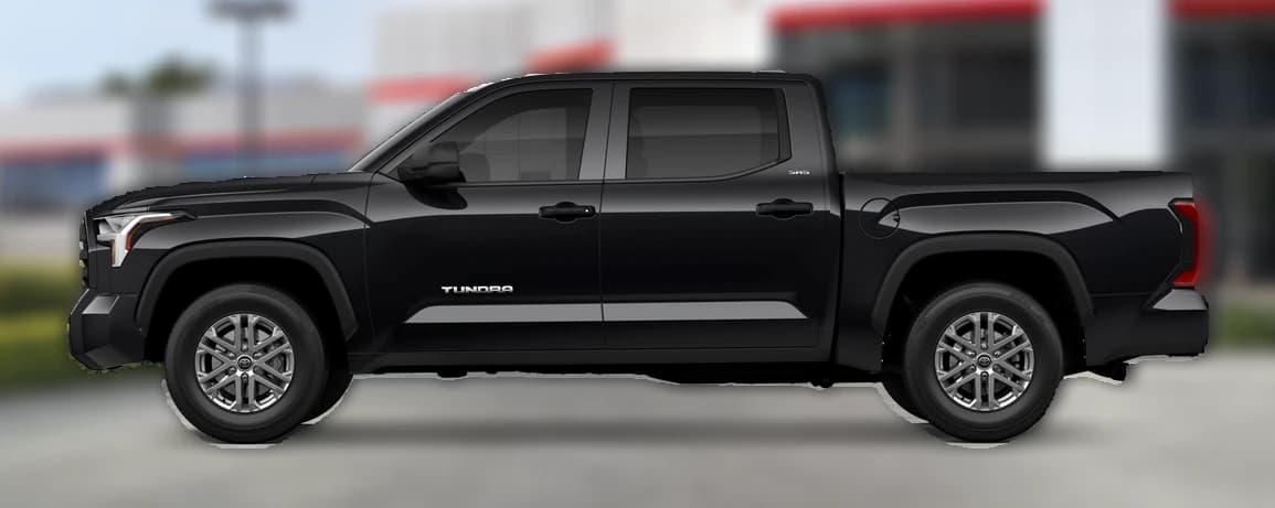 Toyota Tundra 4WD SR5 CrewMax 5.5' Bed (Natl) 2026 — side view