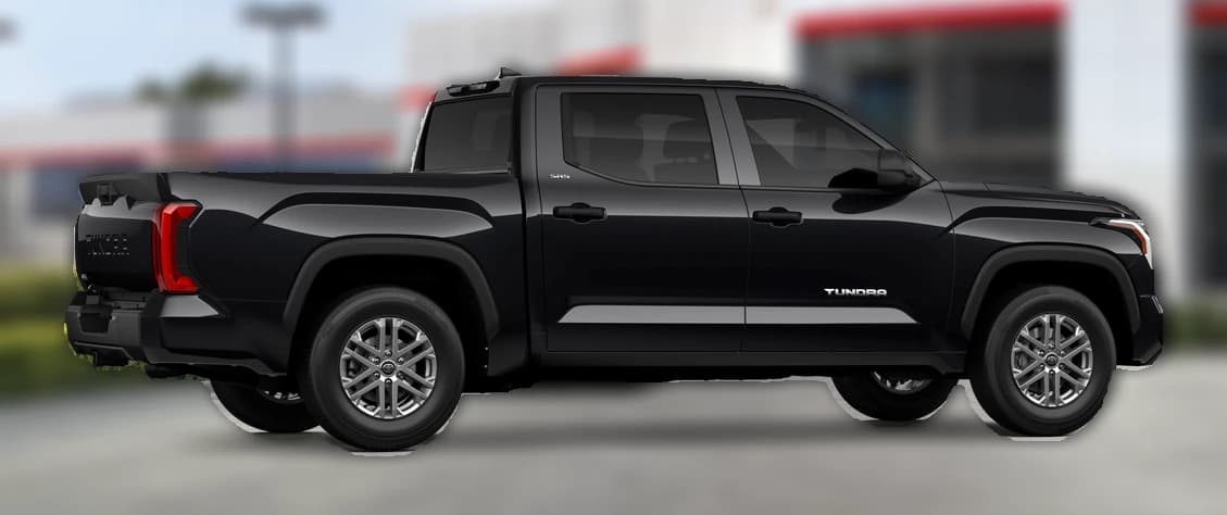 Toyota Tundra 4WD SR5 CrewMax 5.5' Bed (Natl) 2026 — side view