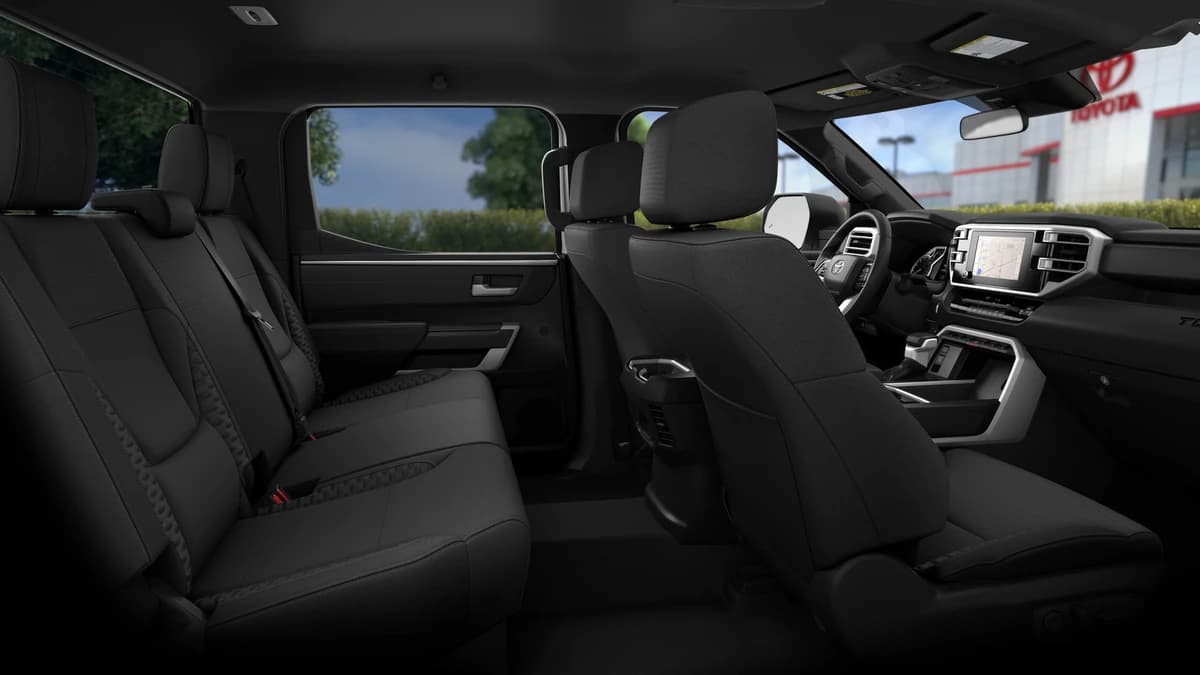 Toyota Tundra 4WD SR5 CrewMax 5.5' Bed (Natl) 2026 — side view