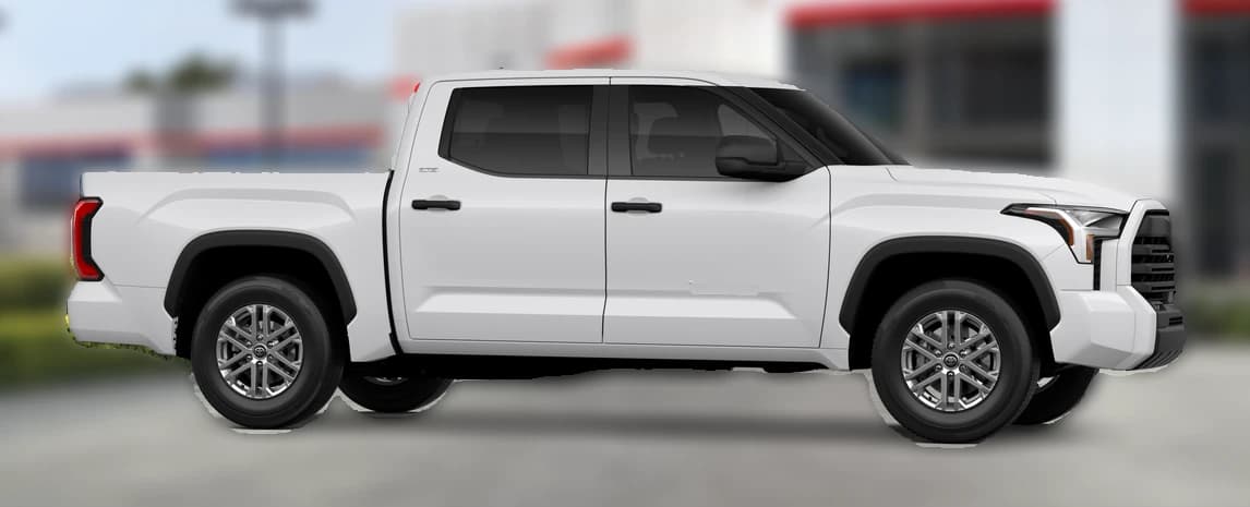 Toyota Tundra 4WD SR5 CrewMax 5.5' Bed (Natl) 2026 — side view