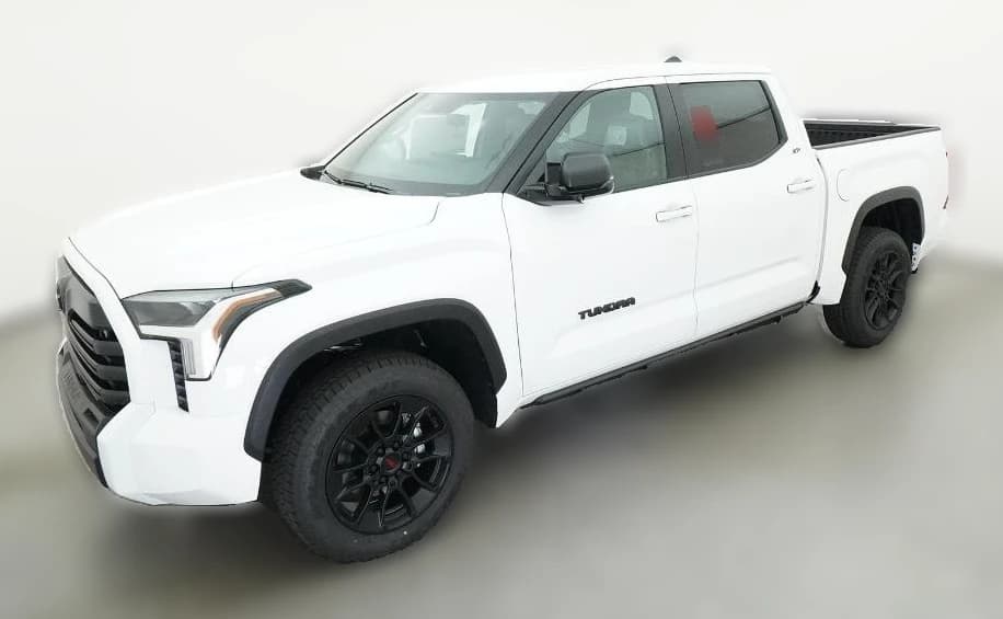 Toyota Tundra 4WD SR5 CrewMax 5.5' Bed (Natl) 2026 — side view