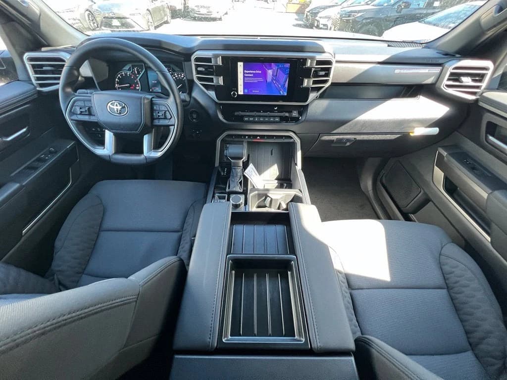 Toyota Tundra 4WD SR5 CrewMax 5.5' Bed (Natl) 2026 — side view
