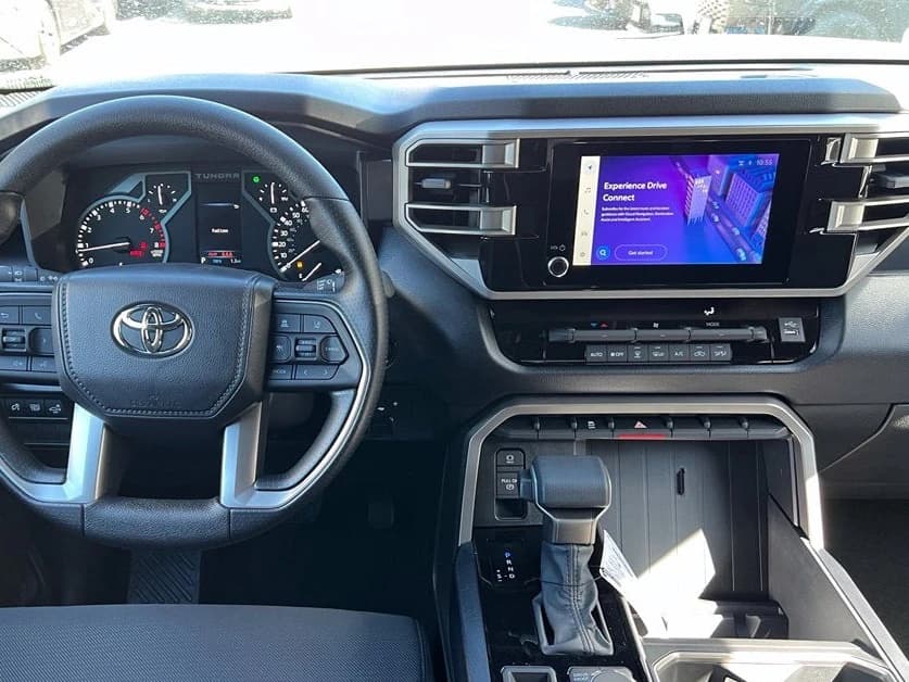 Toyota Tundra 4WD SR5 CrewMax 5.5' Bed (Natl) 2026 — side view