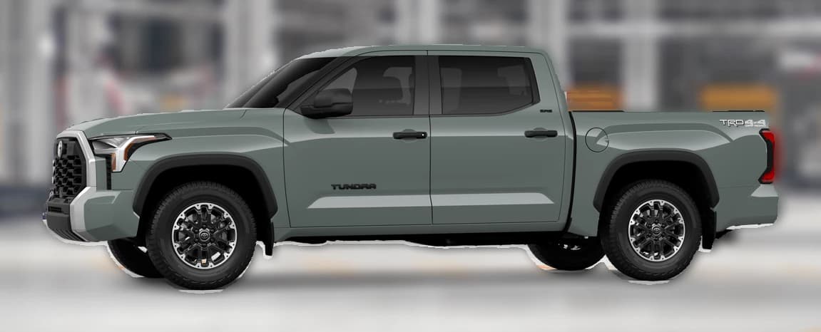 Toyota Tundra 4WD SR5 CrewMax 5.5' Bed (Natl) 2026 — side view