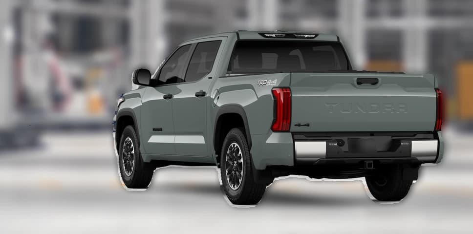 Toyota Tundra 4WD SR5 CrewMax 5.5' Bed (Natl) 2026 — side view