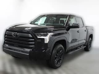 Toyota Tundra 4WD SR5 CrewMax 5.5' Bed (Natl)