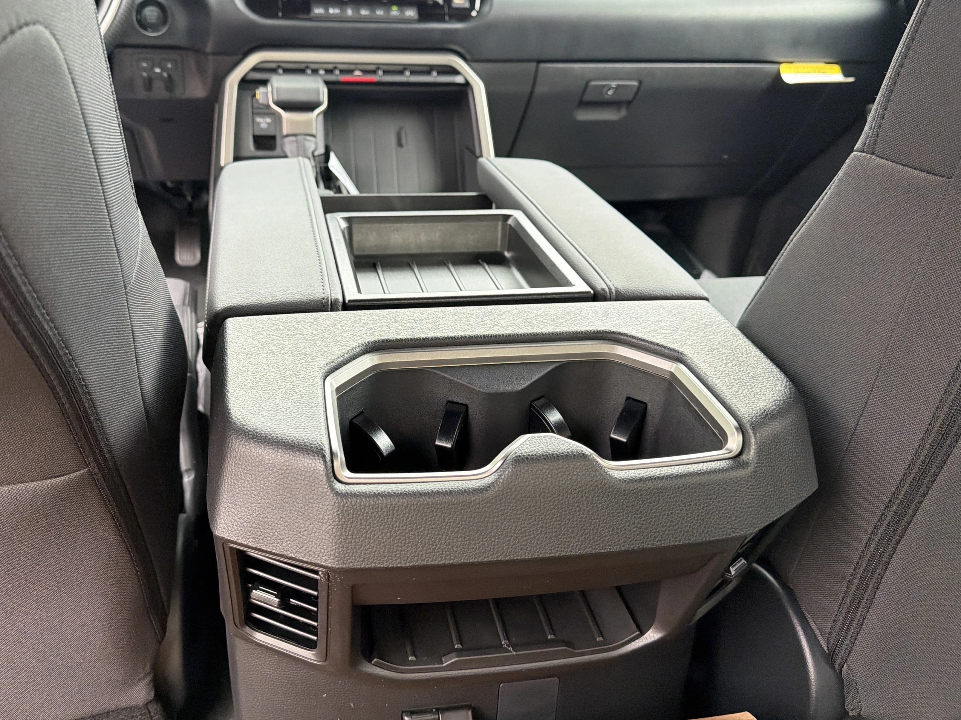 Toyota Tundra 4WD SR5 CrewMax 5.5' Bed (Natl) 2026 — side view