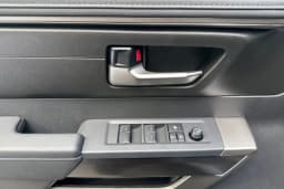 Toyota Tundra 4WD SR5 CrewMax 5.5' Bed (Natl) 2026 — side view