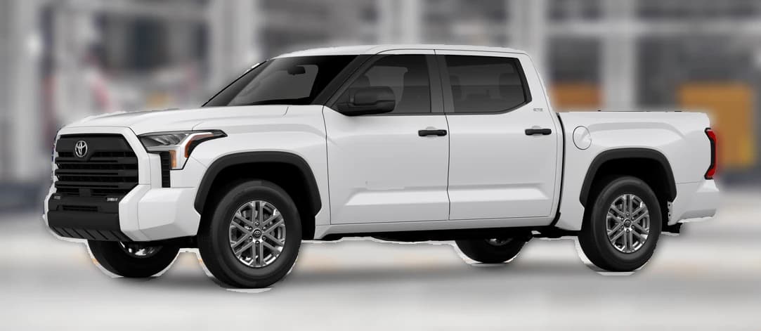 Toyota Tundra 4WD SR5 CrewMax 5.5' Bed (Natl) 2026 — side view