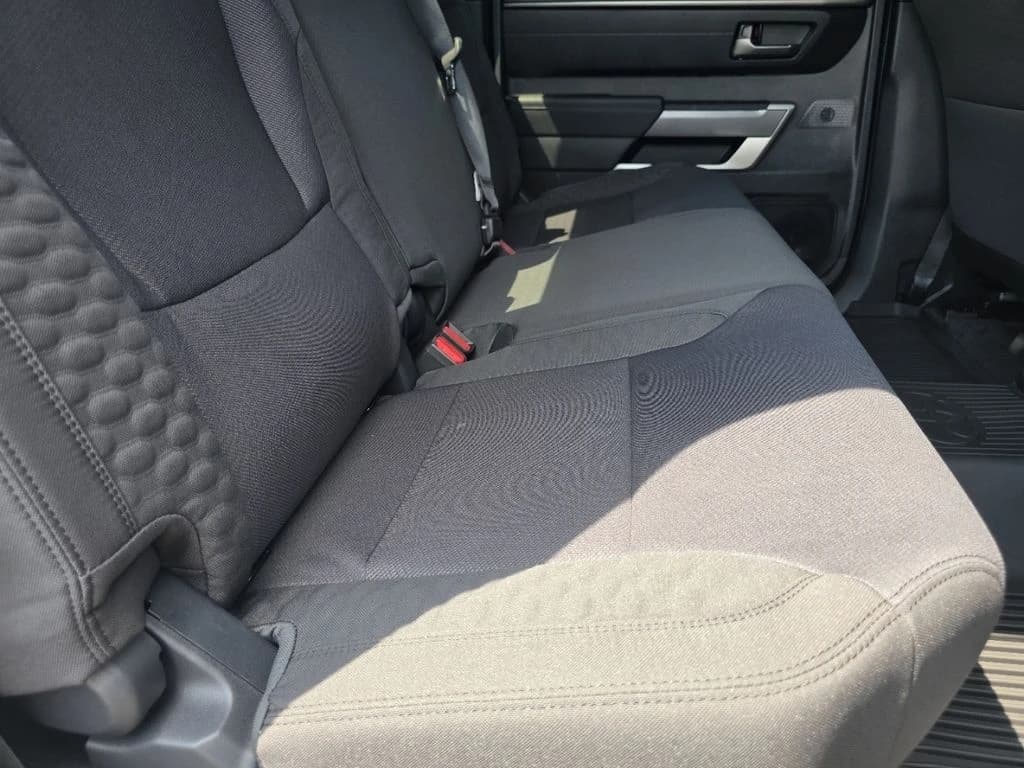 Toyota Tundra 4WD SR5 CrewMax 5.5' Bed (Natl) 2026 — side view