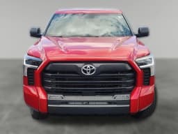 Toyota Tundra 4WD SR5 CrewMax 5.5' Bed (Natl) 2026 — side view