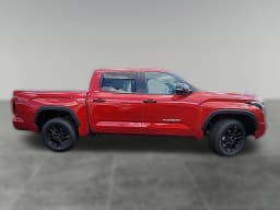 Toyota Tundra 4WD SR5 CrewMax 5.5' Bed (Natl) 2026 — side view