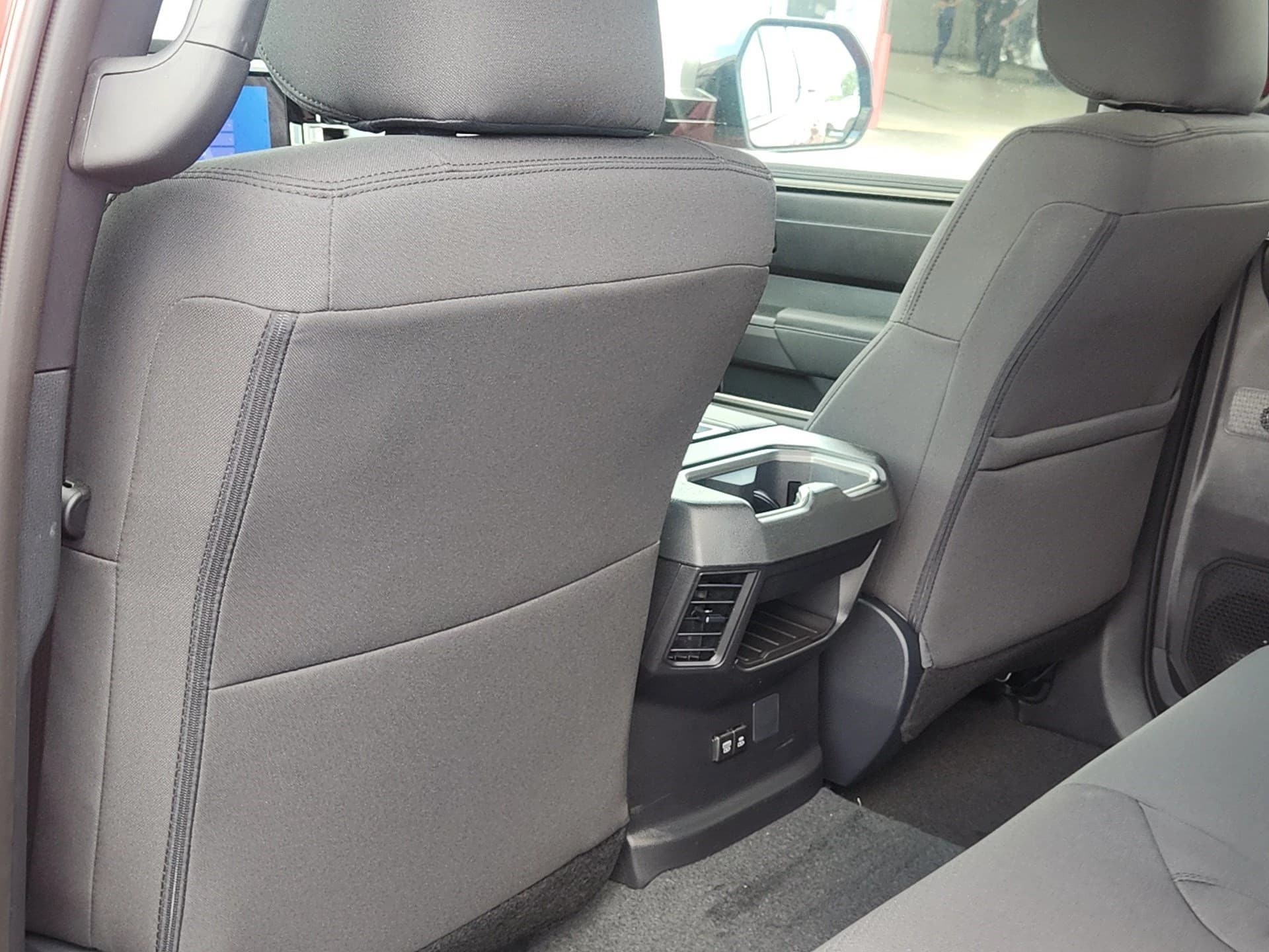 Toyota Tundra 4WD SR5 CrewMax 5.5' Bed (Natl) 2026 — side view