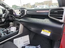 Toyota Tundra 4WD SR5 CrewMax 5.5' Bed (Natl) 2026 — side view