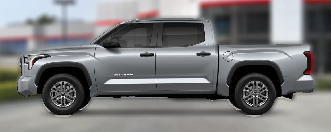 Toyota Tundra 4WD SR5 CrewMax 5.5' Bed (Natl) 2026 — side view