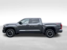 Toyota Tundra 4WD SR5 CrewMax 5.5' Bed (Natl) 2026 — side view