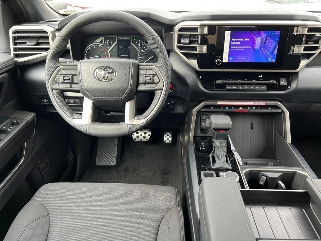 Toyota Tundra 4WD SR5 CrewMax 5.5' Bed (Natl) 2026 — side view