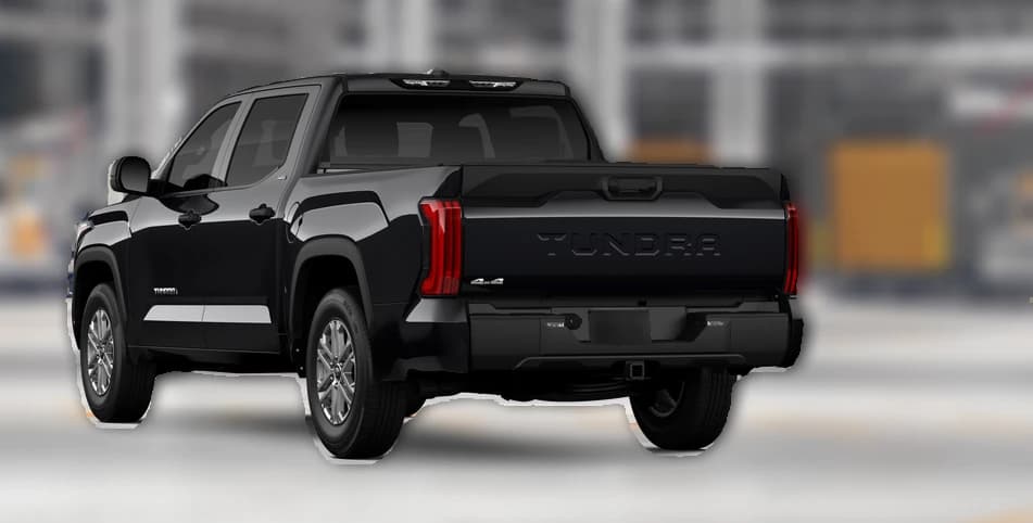 Toyota Tundra 4WD SR5 CrewMax 5.5' Bed (Natl) 2026 — side view