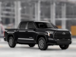 Toyota Tundra 4WD SR5 CrewMax 5.5' Bed (Natl) 2026 — side view