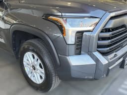 Toyota Tundra 4WD SR5 CrewMax 5.5' Bed (Natl) 2026 — side view