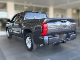 Toyota Tundra 4WD SR5 CrewMax 5.5' Bed (Natl) 2026 — side view