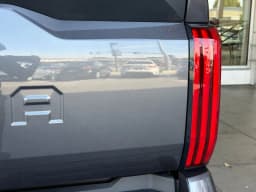 Toyota Tundra 4WD SR5 CrewMax 5.5' Bed (Natl) 2026 — side view