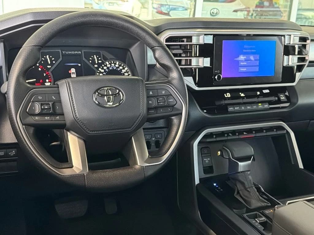 Toyota Tundra 4WD SR5 CrewMax 5.5' Bed (Natl) 2026 — side view