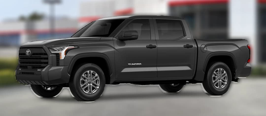 Toyota Tundra 4WD SR5 CrewMax 5.5' Bed (Natl) 2026 — side view