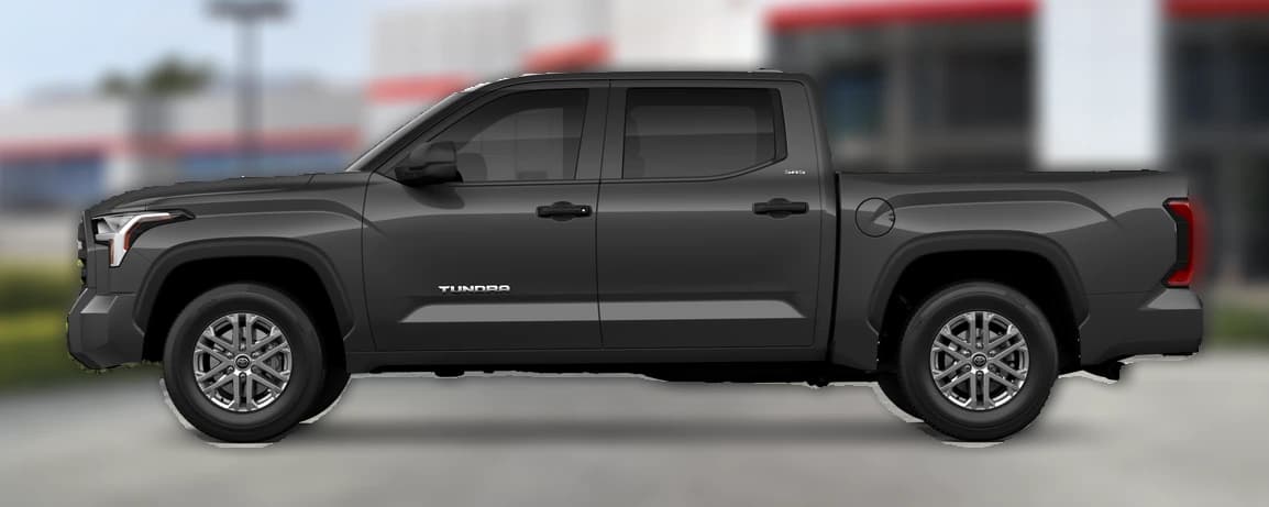 Toyota Tundra 4WD SR5 CrewMax 5.5' Bed (Natl) 2026 — side view