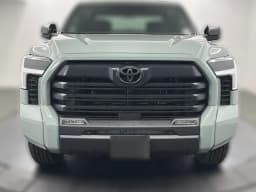 Toyota Tundra 4WD SR5 CrewMax 5.5' Bed (Natl) 2026 — side view