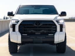 Toyota Tundra 4WD SR5 CrewMax 5.5' Bed (Natl) 2026 — side view