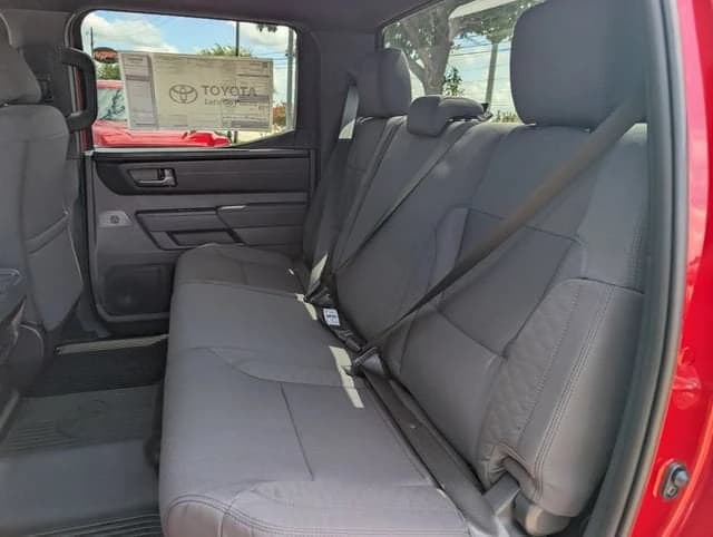 Toyota Tundra 4WD SR5 CrewMax 5.5' Bed (Natl) 2026 — side view
