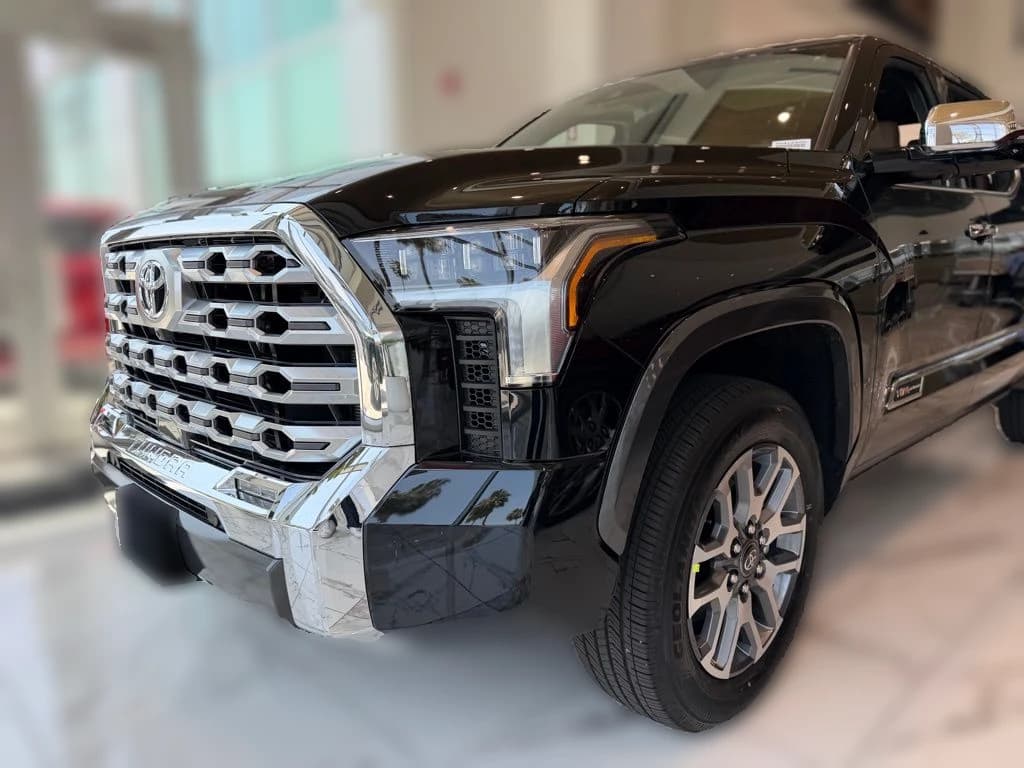 Toyota Tundra 4WD 1794 Edition CrewMax 5.5' Bed (Natl) 2026 — side view