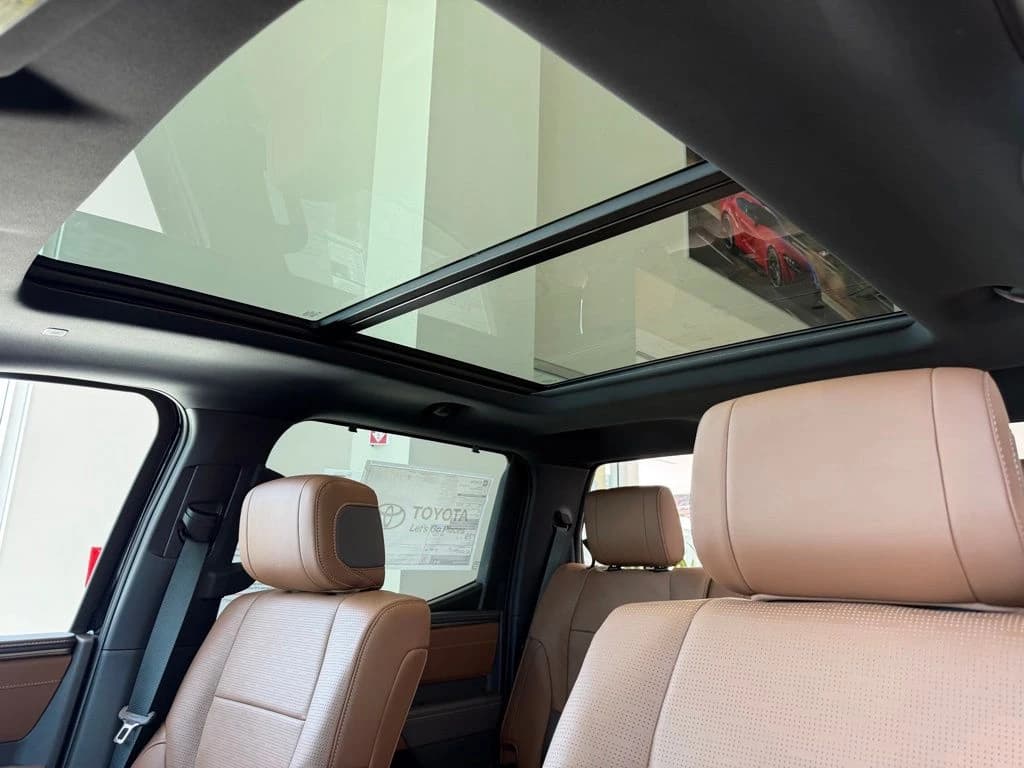 Toyota Tundra 4WD 1794 Edition CrewMax 5.5' Bed (Natl) 2026 — side view