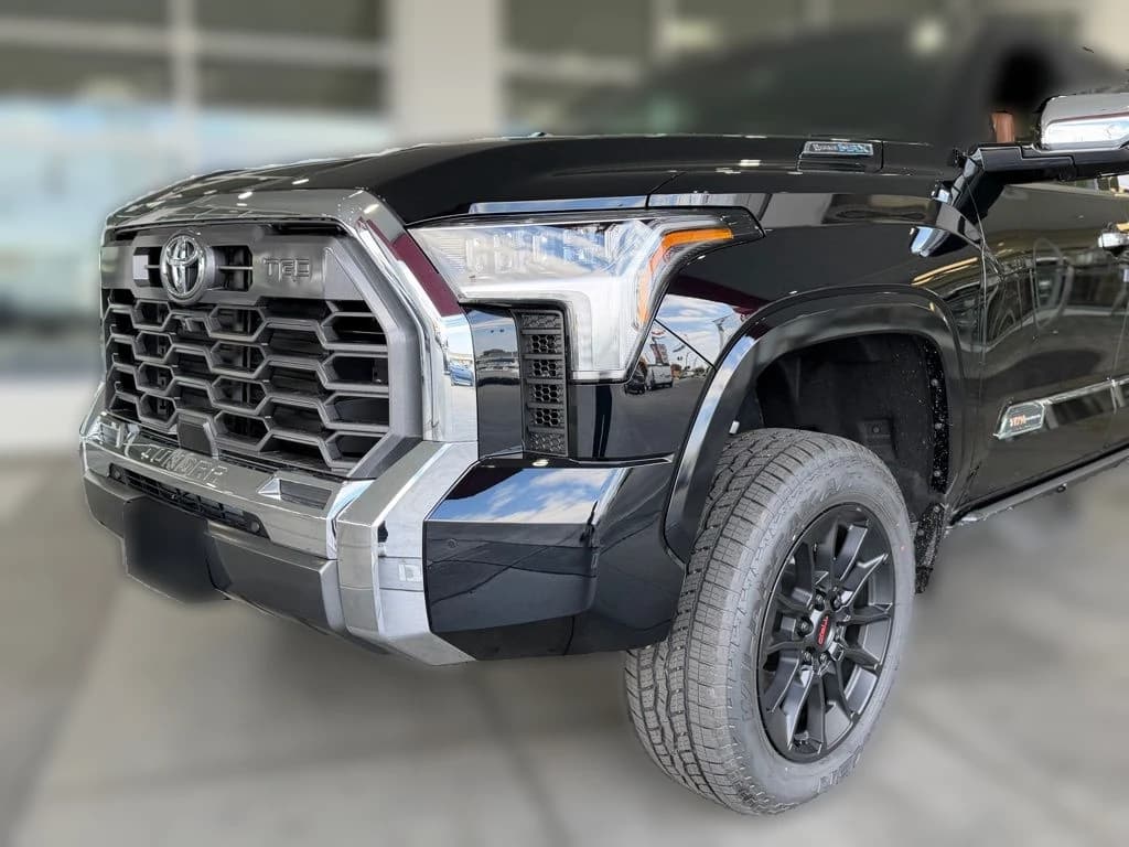 Toyota Tundra 4WD 1794 Edition Hybrid CrewMax 5.5' Bed (Natl) 2026 — side view