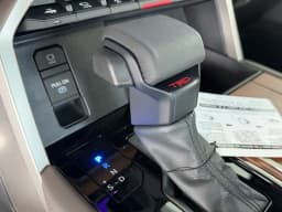 Toyota Tundra 4WD 1794 Edition Hybrid CrewMax 5.5' Bed (Natl) 2026 — side view