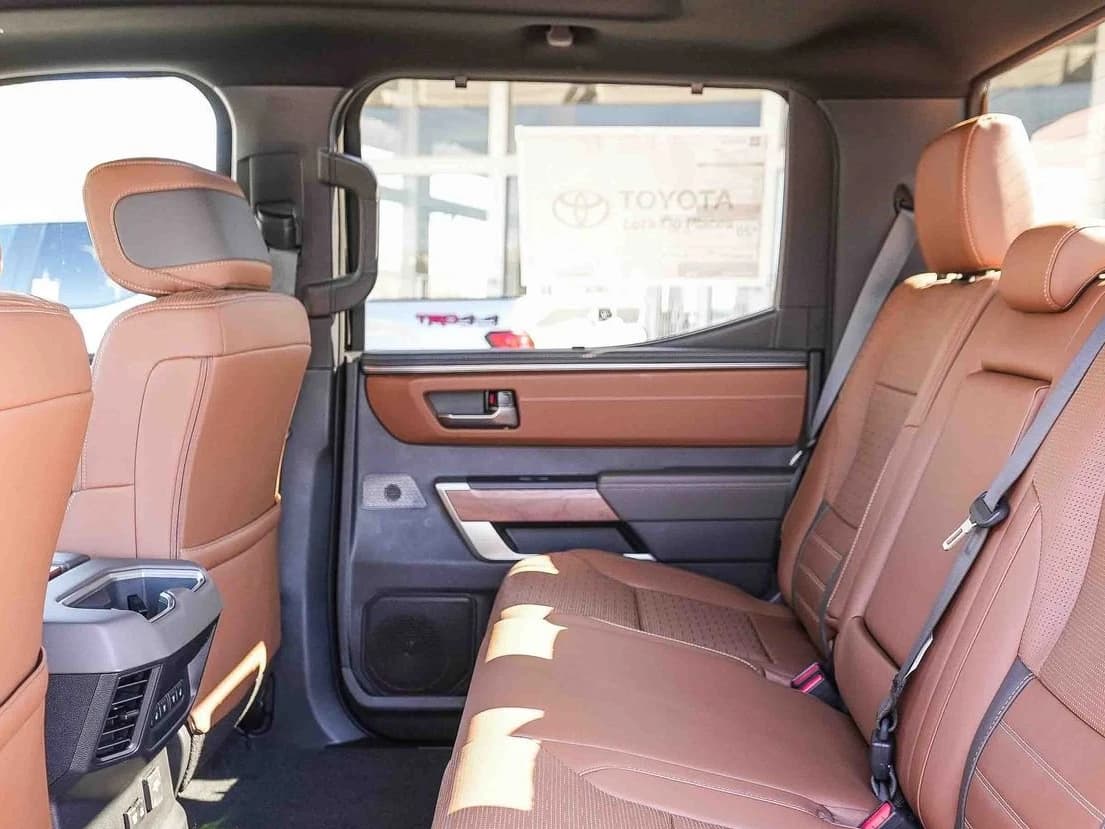 Toyota Tundra 4WD 1794 Edition Hybrid CrewMax 5.5' Bed (Natl) 2026 — side view