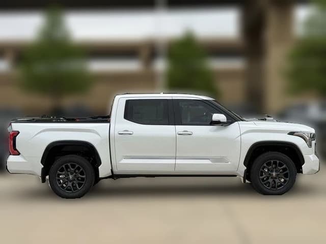 Toyota Tundra 4WD Platinum CrewMax 5.5' Bed (Natl) 2026 — side view