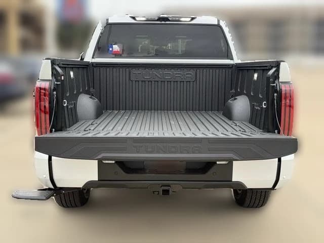 Toyota Tundra 4WD Platinum CrewMax 5.5' Bed (Natl) 2026 — side view