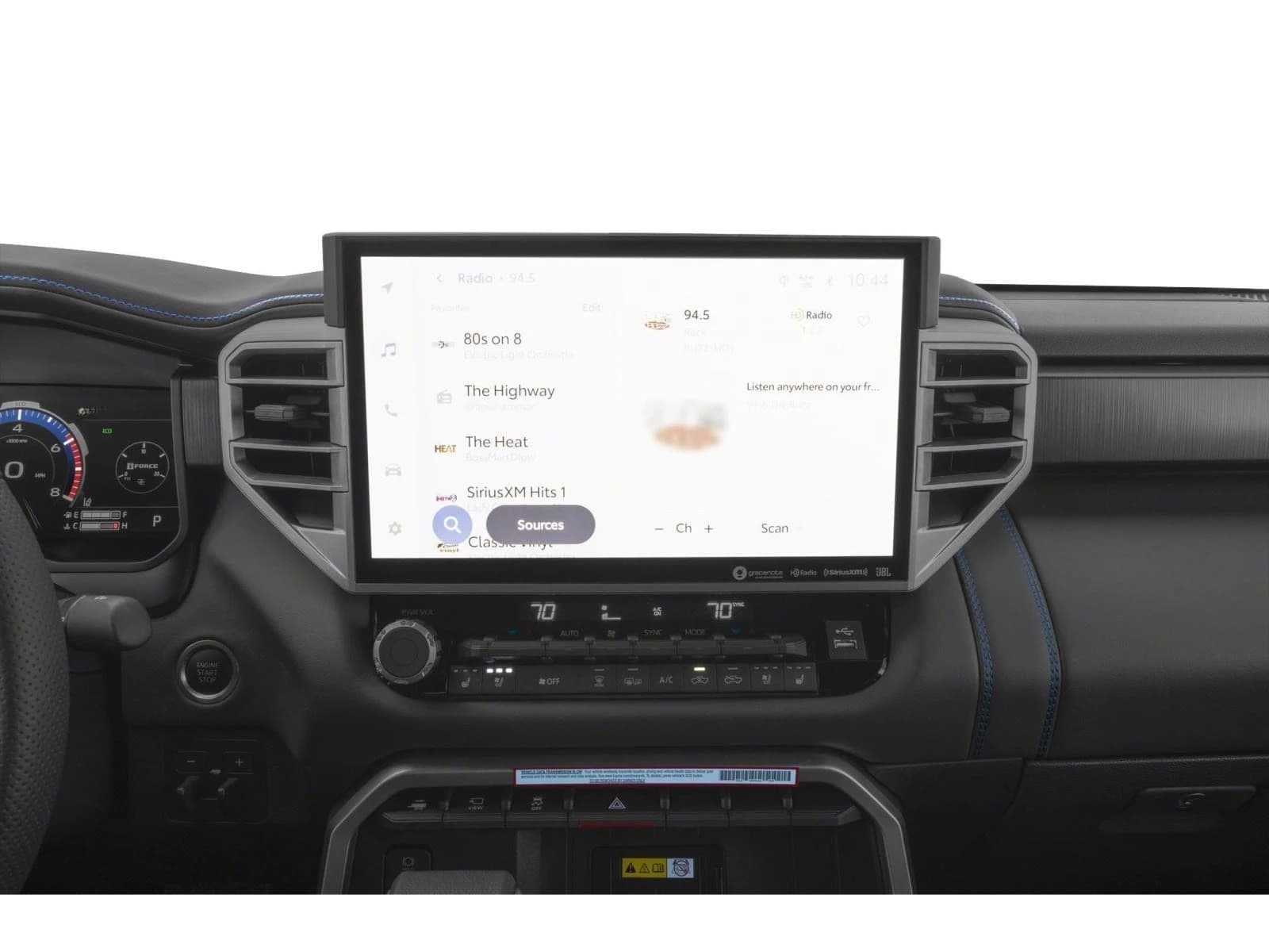 Toyota Tundra 4WD Platinum CrewMax 5.5' Bed (Natl) 2026 — side view