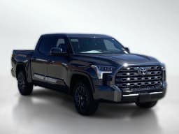 Toyota Tundra 4WD Platinum CrewMax 5.5' Bed (Natl) 2026 — side view