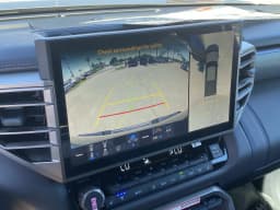 Toyota Tundra 4WD Platinum CrewMax 5.5' Bed (Natl) 2026 — side view