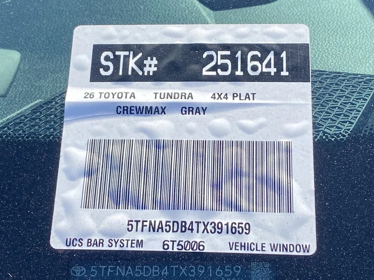 Toyota Tundra 4WD Platinum CrewMax 5.5' Bed (Natl) 2026 — side view