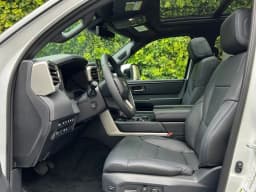 Toyota Tundra 4WD Platinum CrewMax 5.5' Bed (Natl) 2026 — side view