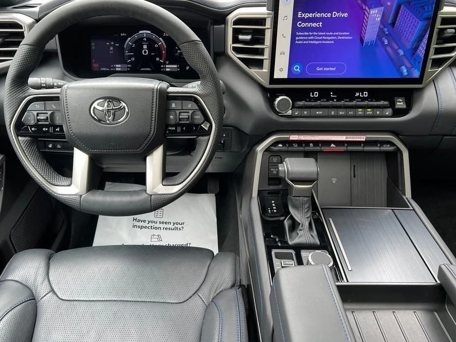 Toyota Tundra 4WD Platinum CrewMax 5.5' Bed (Natl) 2026 — side view
